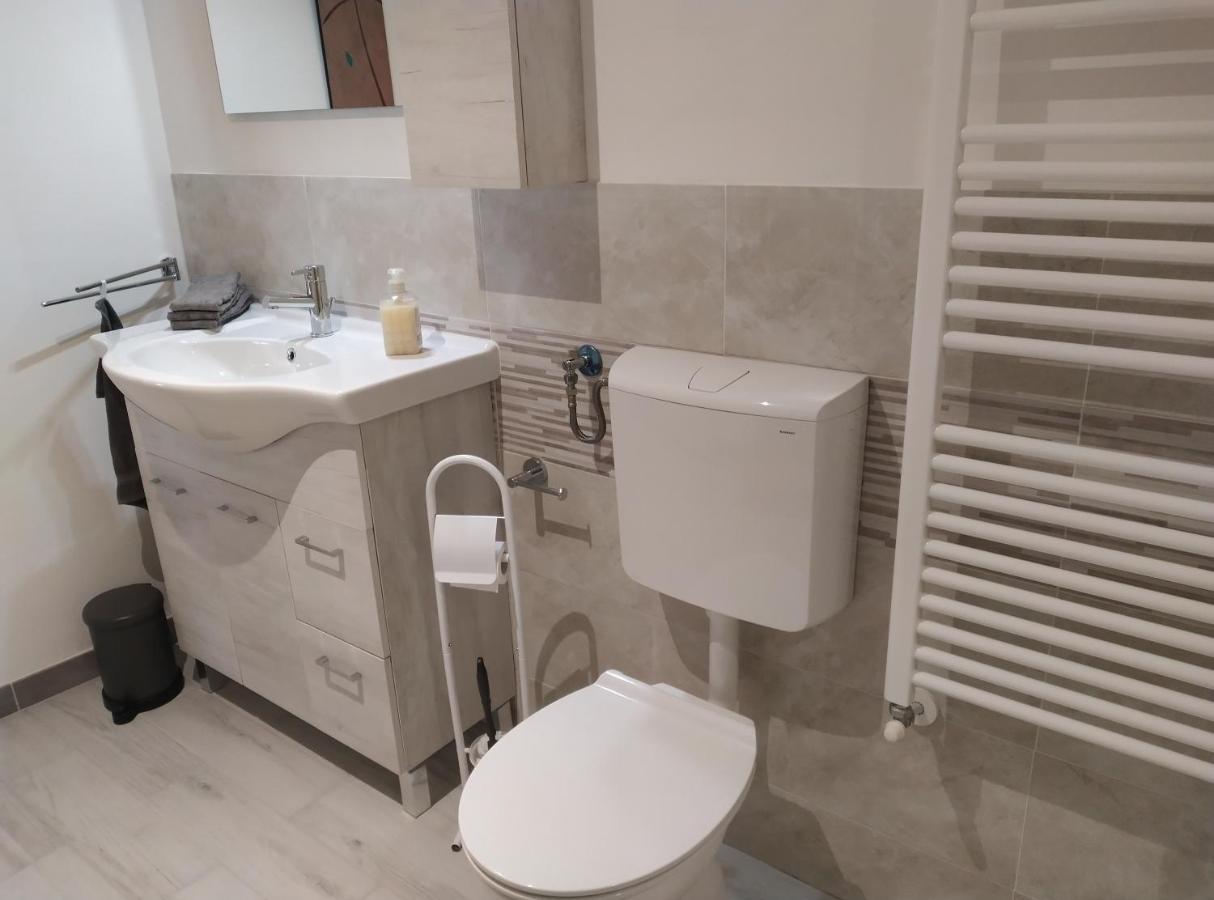 Casa Doris Διαμέρισμα Montabone Εξωτερικό φωτογραφία